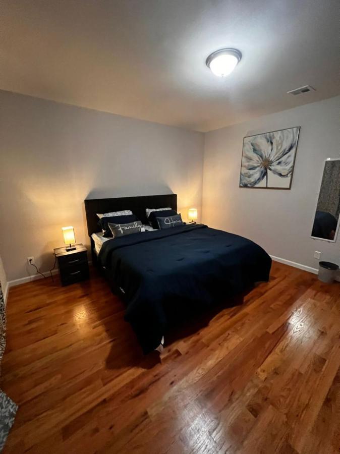 Springview Homes 12Mins From Ewr & 3 Mins From University Hospital Нюарк Екстериор снимка