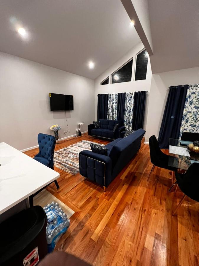 Springview Homes 12Mins From Ewr & 3 Mins From University Hospital Нюарк Екстериор снимка